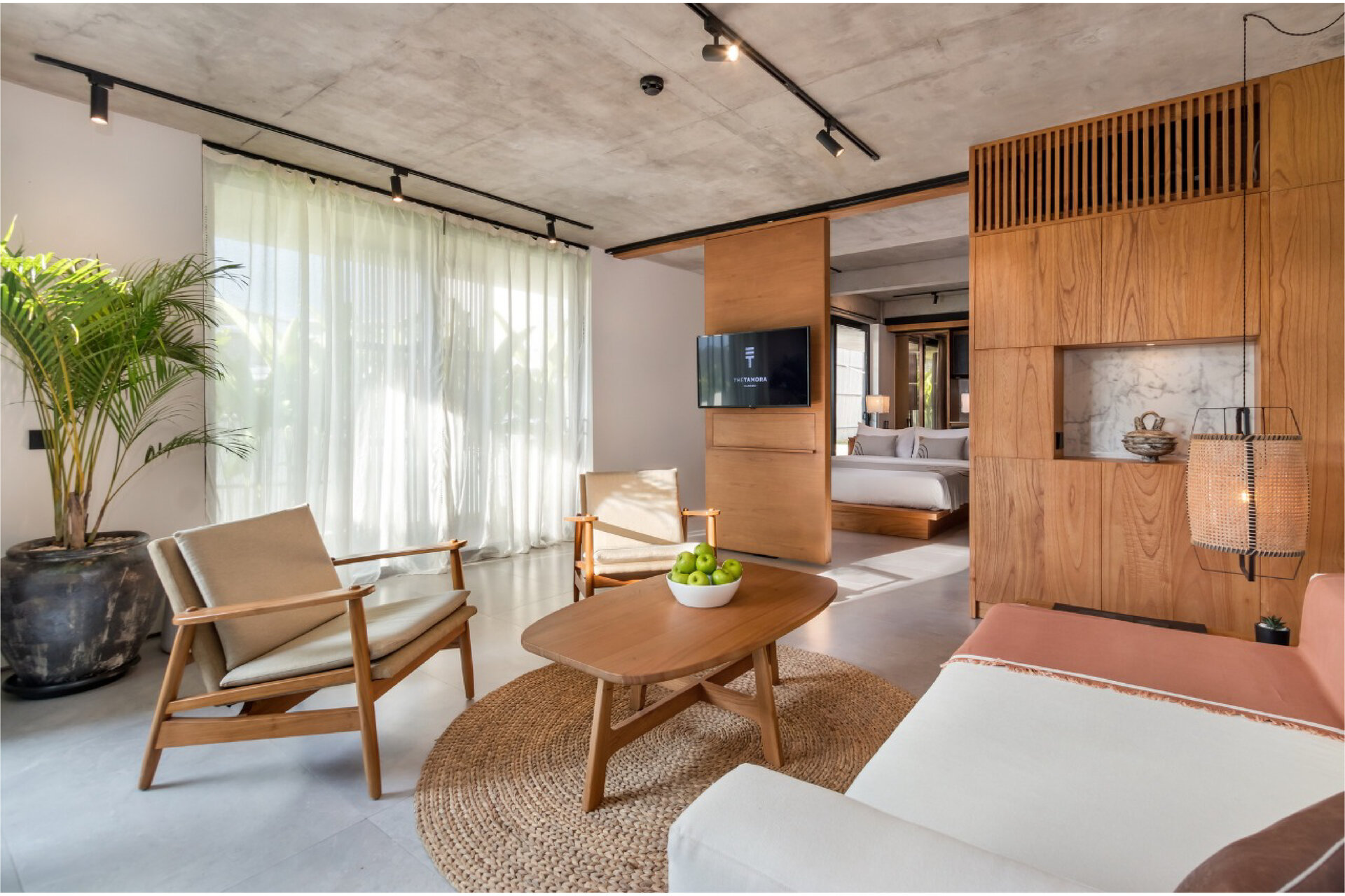 Premiere Suite Plus