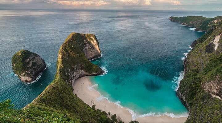 Pantai berawa dari atas 1